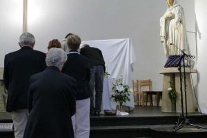 ND Val d Amour Ascension 5 mai 2016 veneration reliques st JPII et steFaustine (20)
